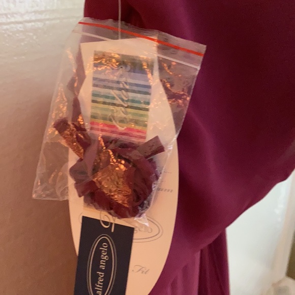 Strapless dress - Picture 5 of 7